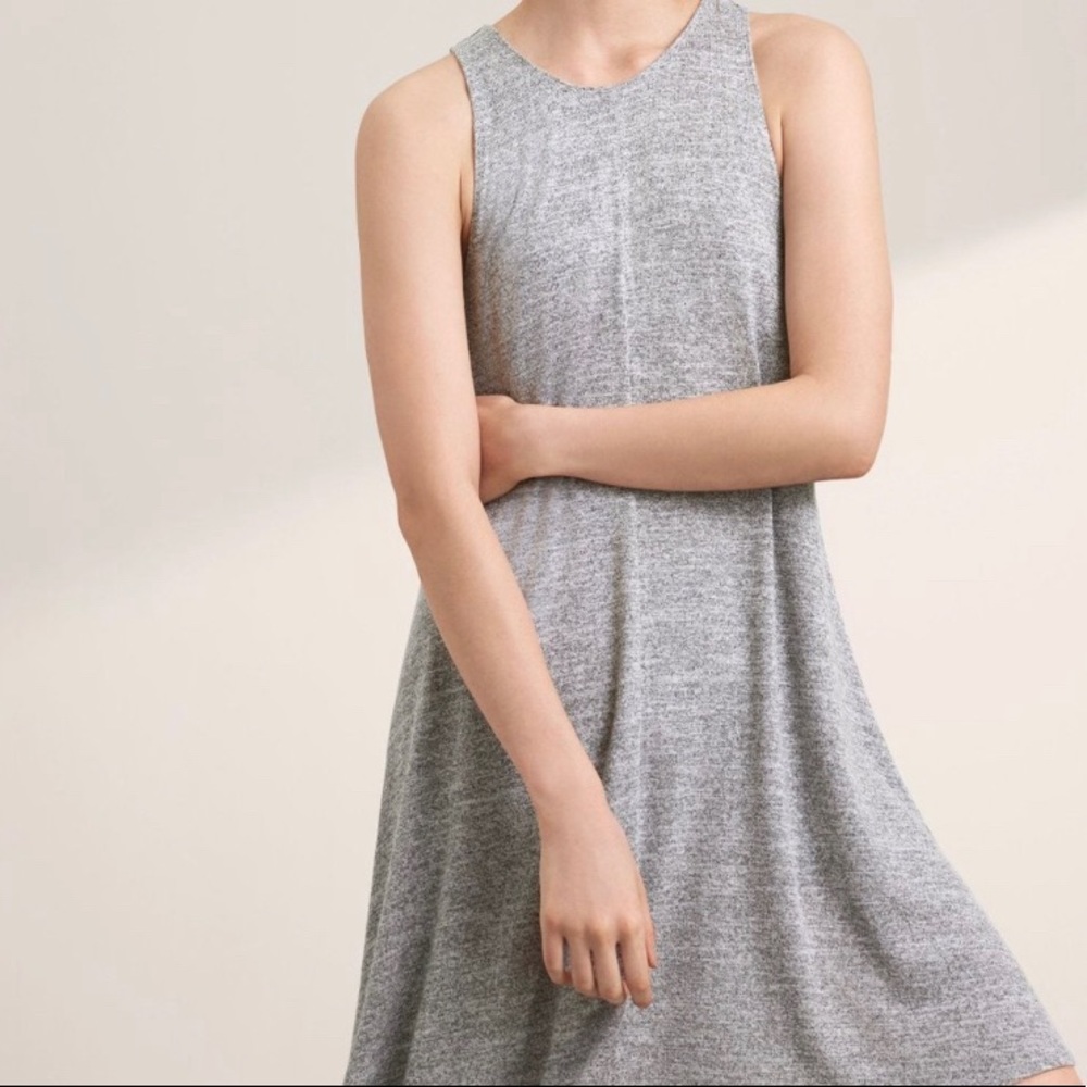 Aritzia Wilfred Free swing dress Size M